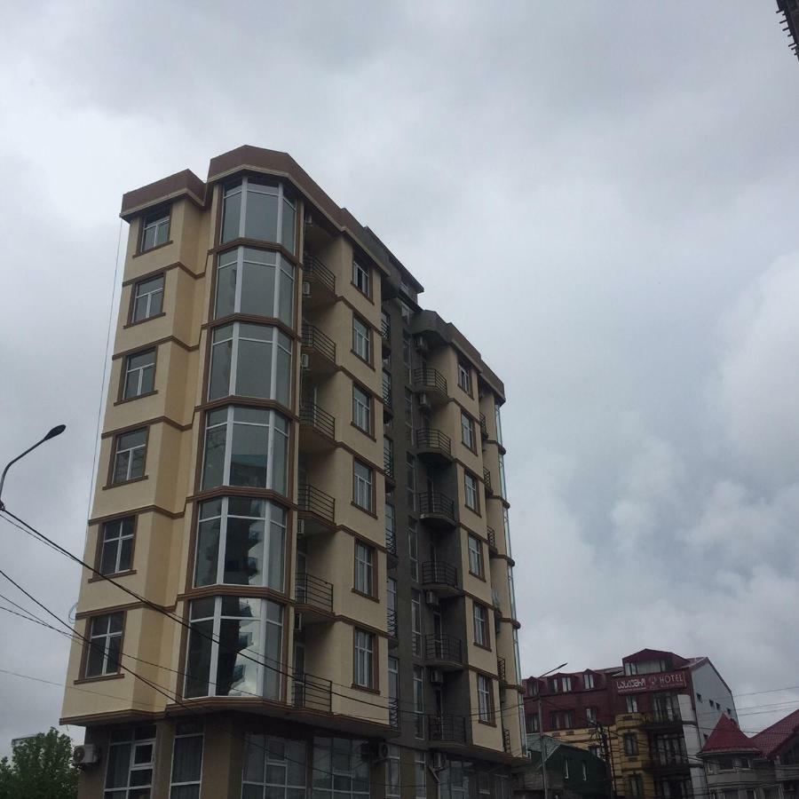 Hotel Batumi Inn Exterior foto
