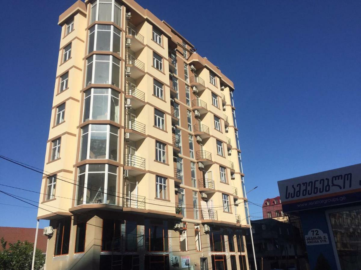 Hotel Batumi Inn Exterior foto